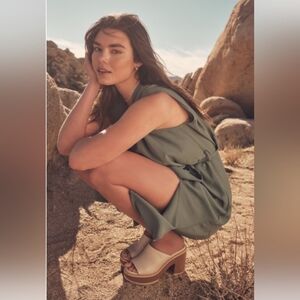 Dolce Vita Emery Platform Slide Sandal